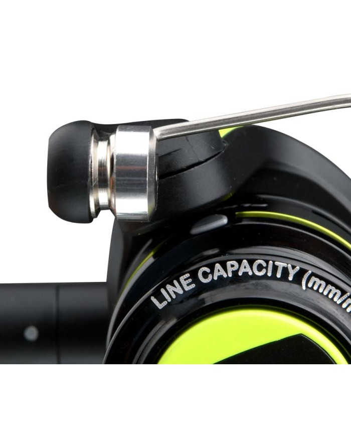 Kołowrotek spinningowy FLAGMAN Bonus 2000S